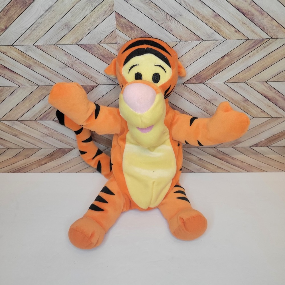 Vintage Disneyland Tigger Plush Winnie The Pooh Walt Disney World 9" See Photos